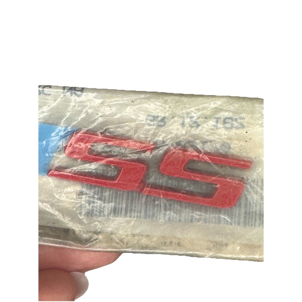 New Genuine Chevy Impala SS Trunk Emblem‎ Logo Plate 2000-2007 10402626 Vintage